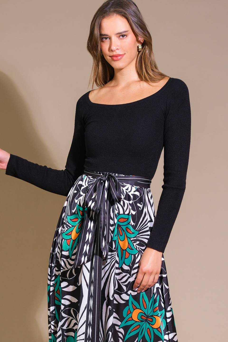 Adele Midi Sweater Dress Black / Small Adele Midi Sweater Dress Black / Small
