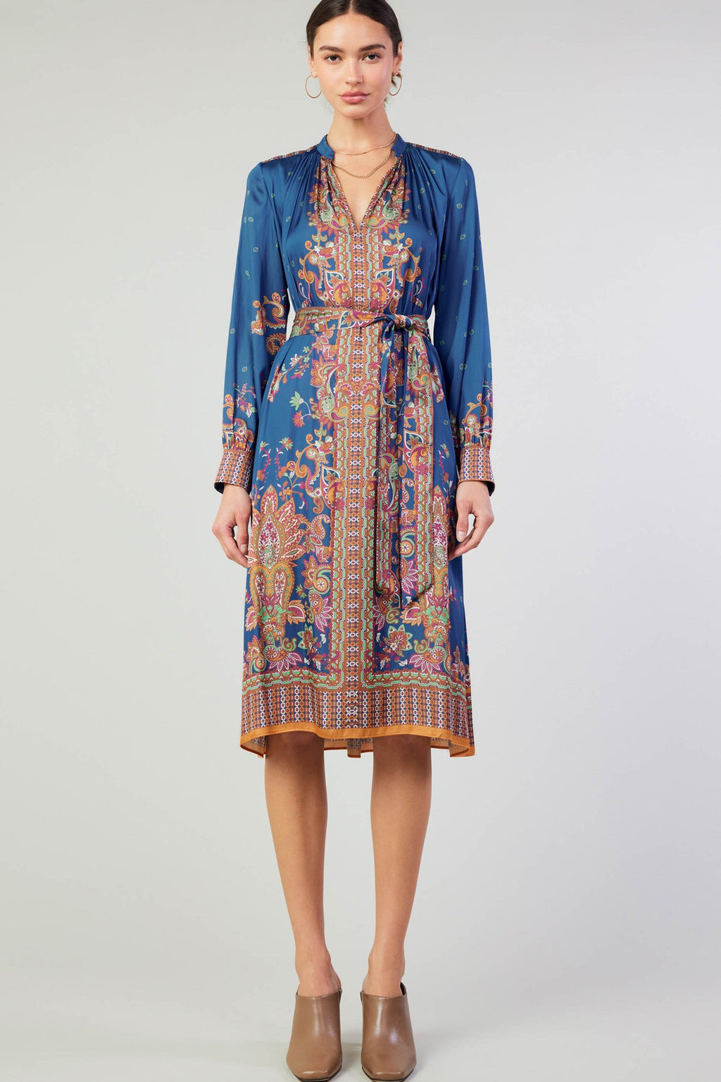 Tas Paisley Printed Mandarin Midi Dress