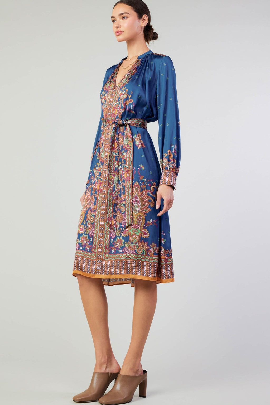 Tas Paisley Printed Mandarin Midi Dress