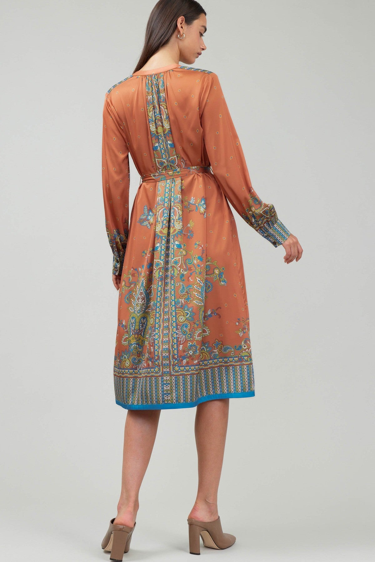 Tas Paisley Printed Mandarin Midi Dress