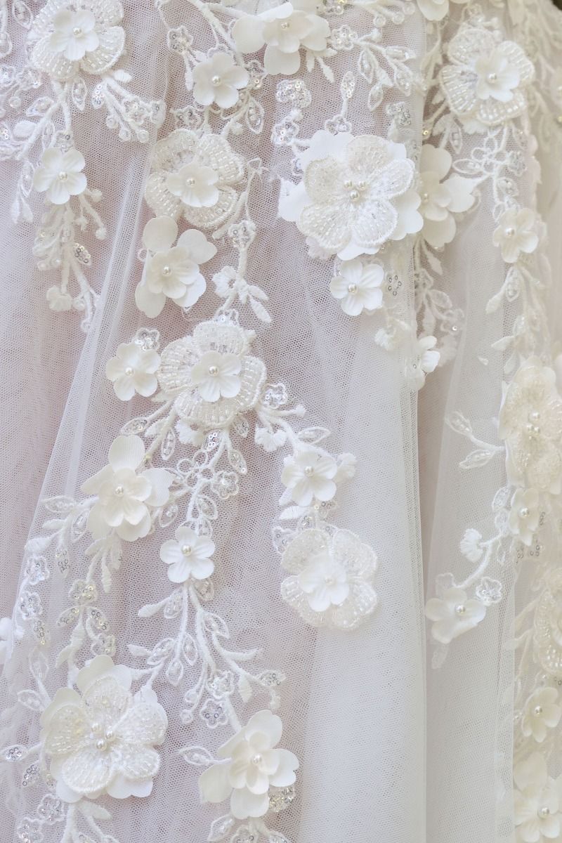 Nakai A-Line Floral Applique Wedding Gown