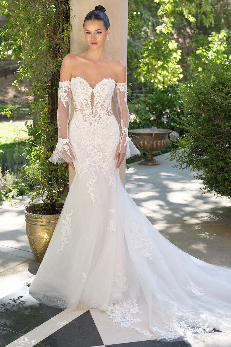 hand-stitched lace wedding dress Handmade Lace wedding dress