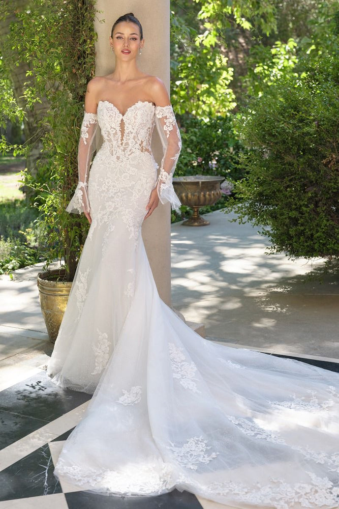 
                      
                        Juliete Strapless Lace Embroidered Wedding Gown
                      
                    